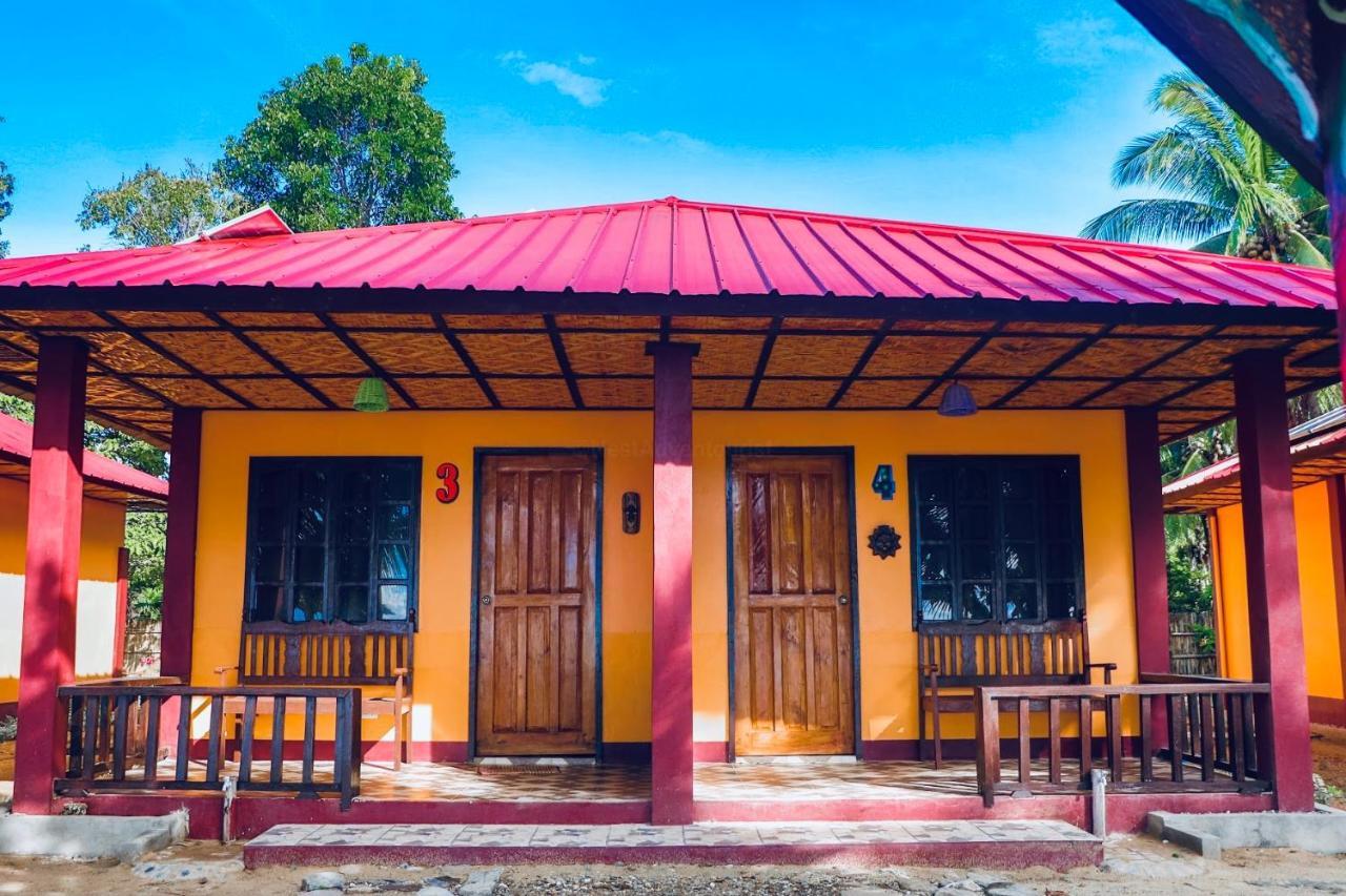 Mecaja Beach House Roxas  ภายนอก รูปภาพ