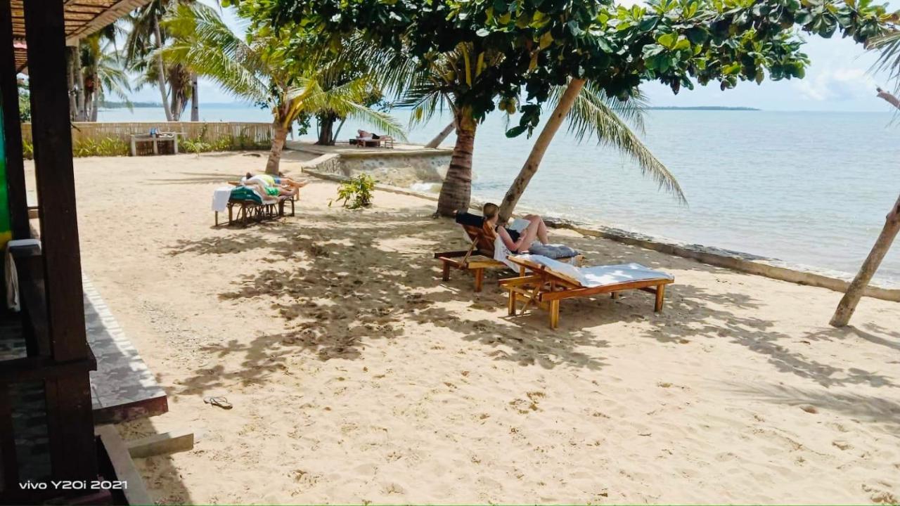 Mecaja Beach House Roxas  ภายนอก รูปภาพ