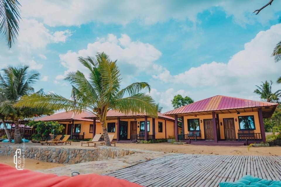 Mecaja Beach House Roxas  ภายนอก รูปภาพ