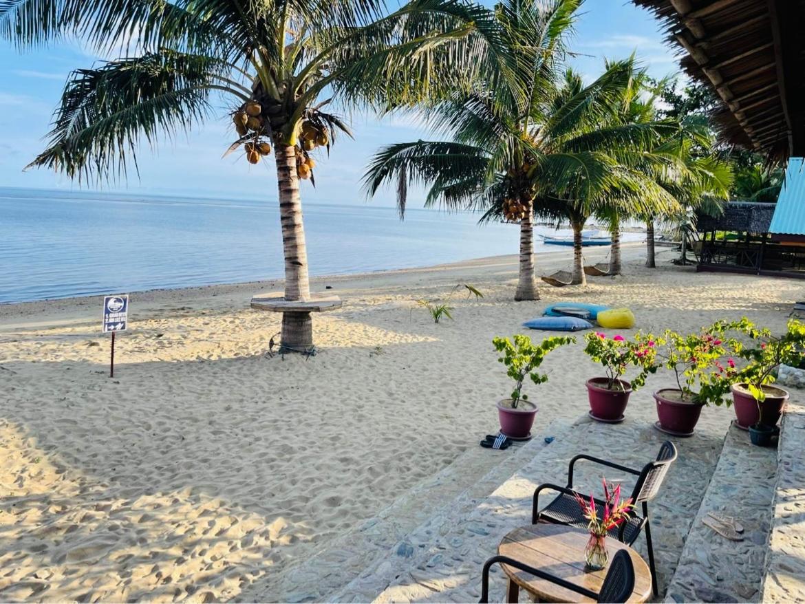 Mecaja Beach House Roxas  ภายนอก รูปภาพ